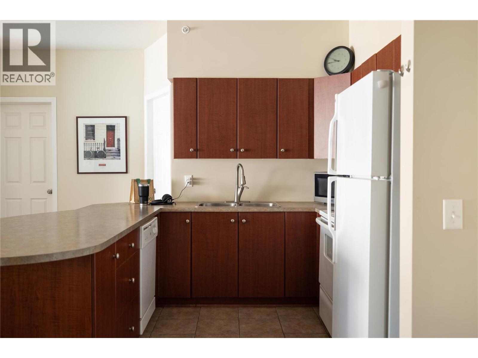 1873 Country Club Drive Unit# 2406