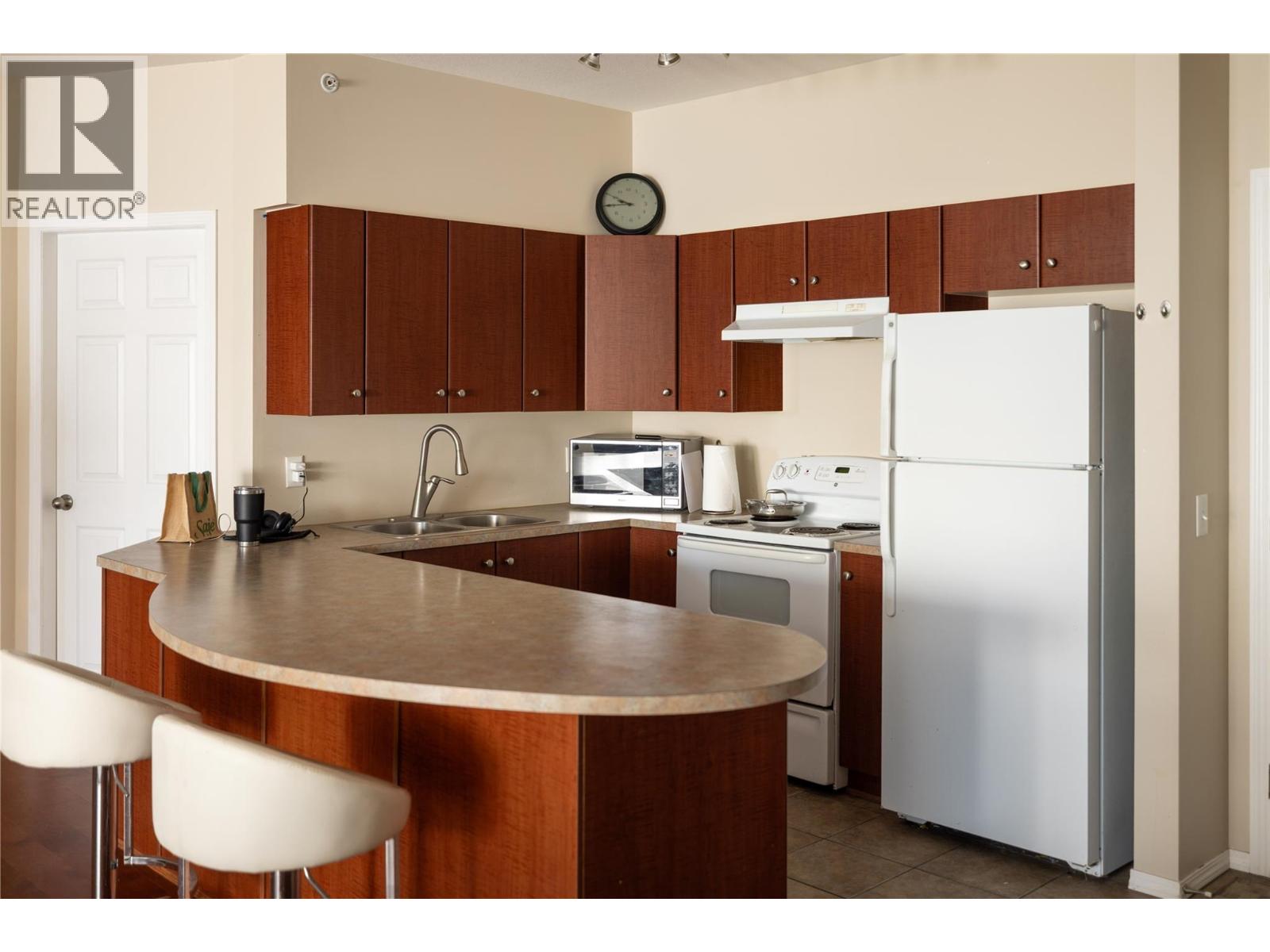 1873 Country Club Drive Unit# 2406