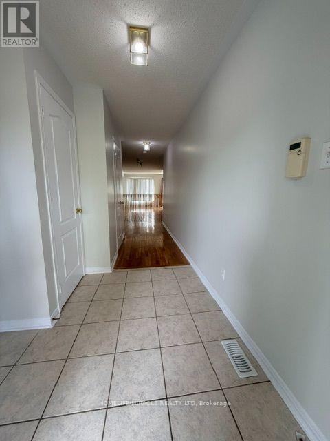 7 - 6391 SPINNAKER CIRCLE