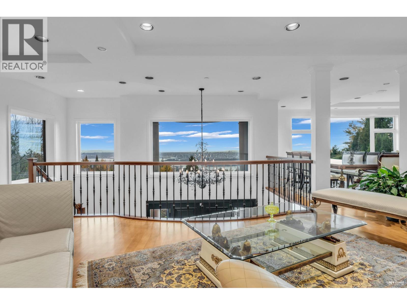 1525 ERRIGAL PLACE