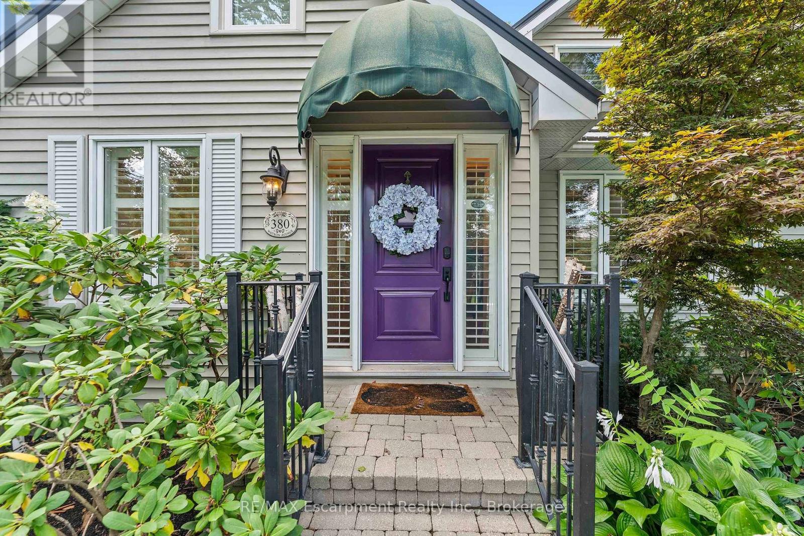 380 WATSON AVENUE