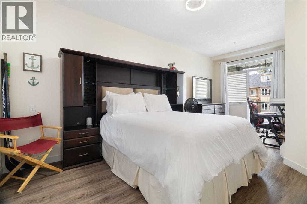 103, 2422 Erlton Street SW
