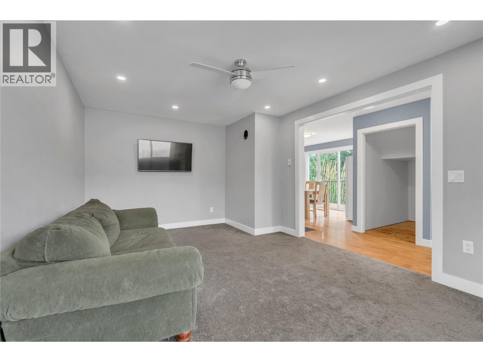 770 LOWER DEBECK Road