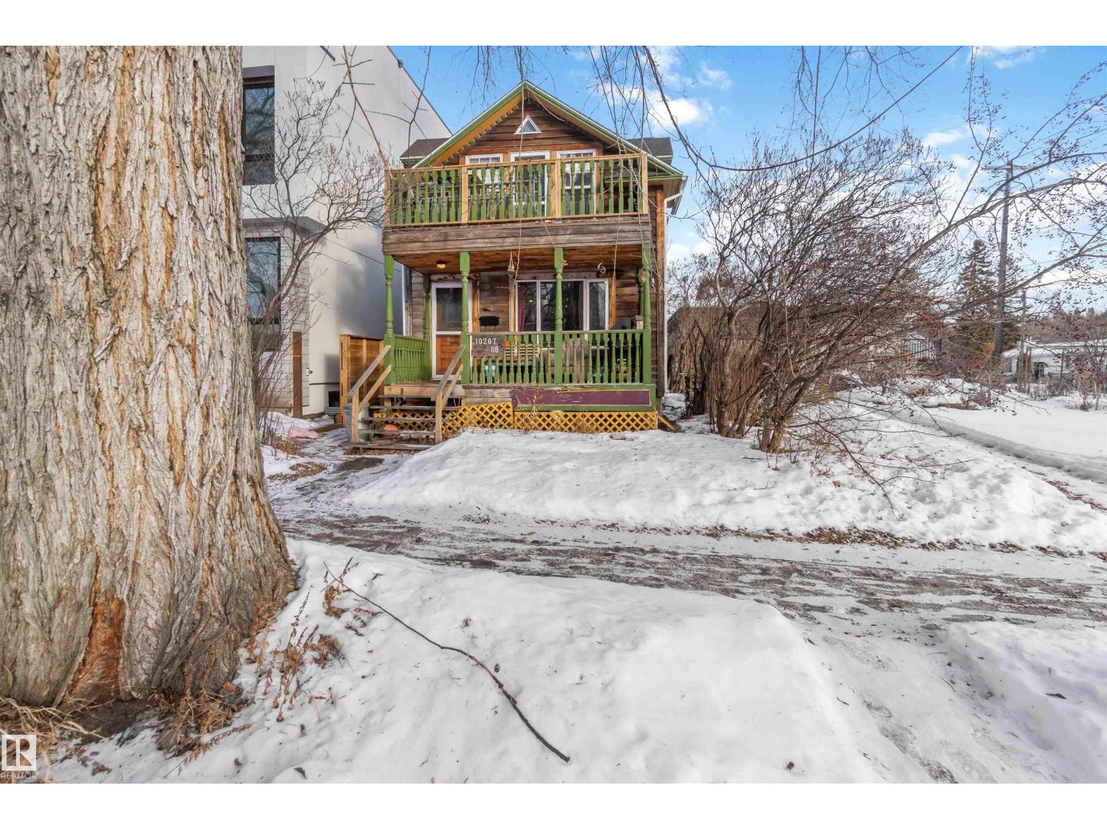 10207 88 ST NW