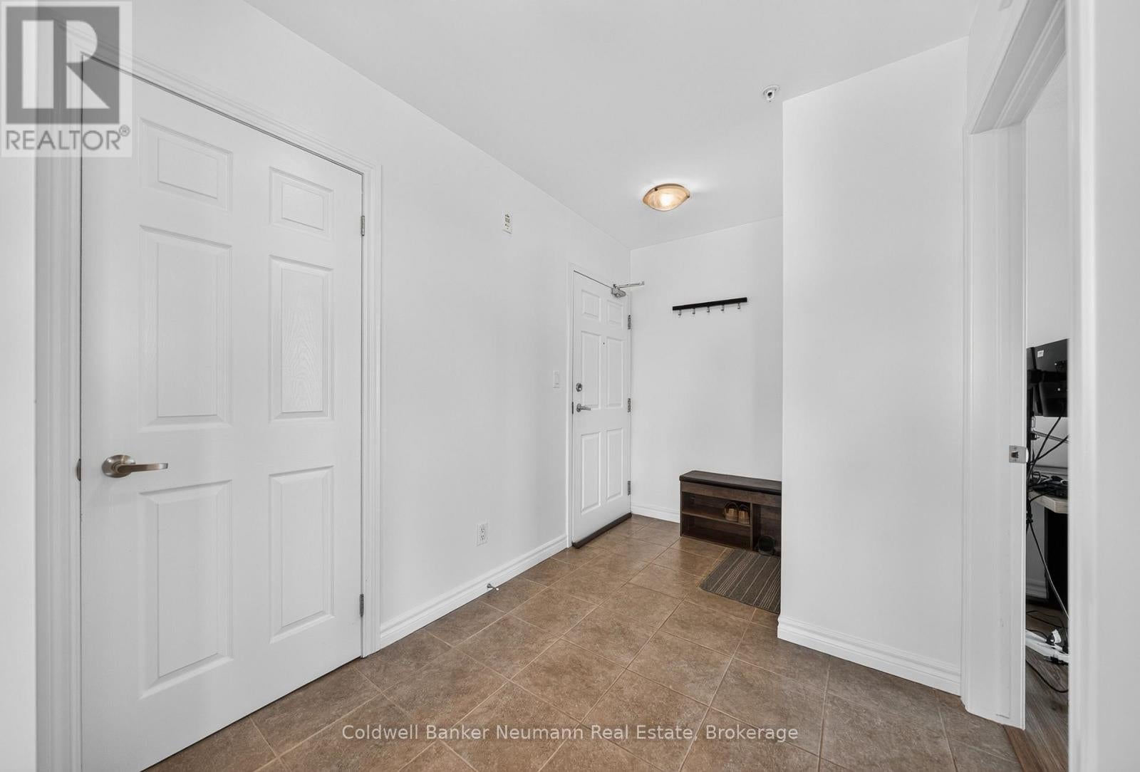 311 - 2 COLONIAL DRIVE