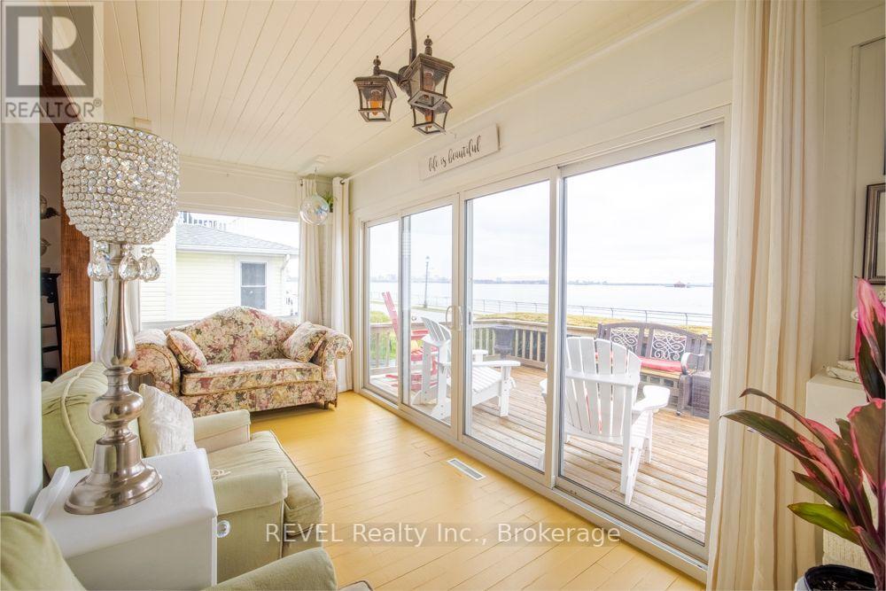 550 LAKESHORE ROAD