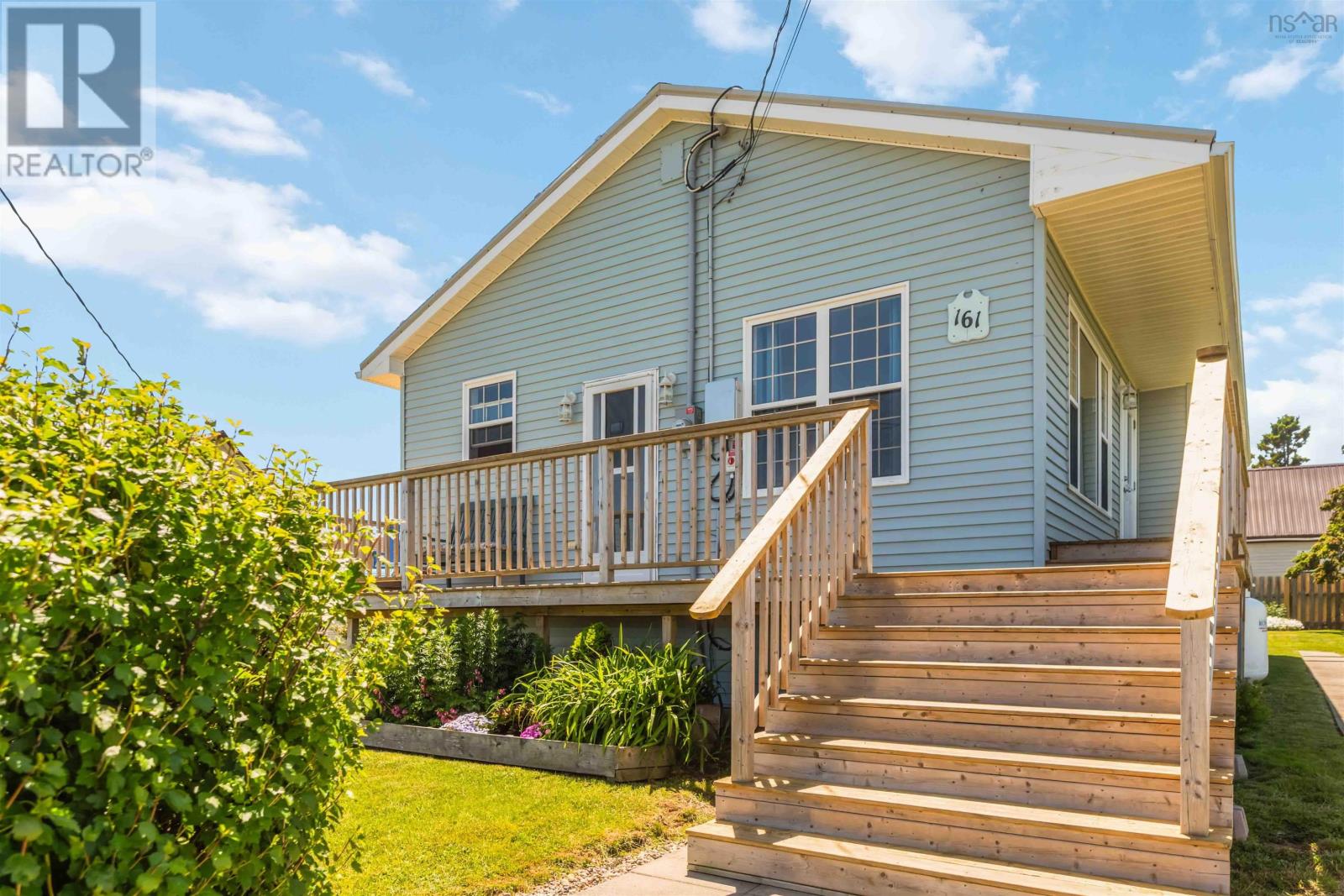 161 Water Street - Photo 3