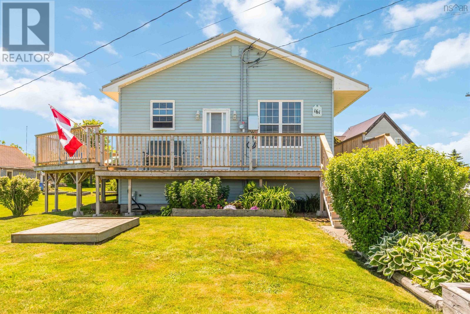 161 Water Street - Photo 2