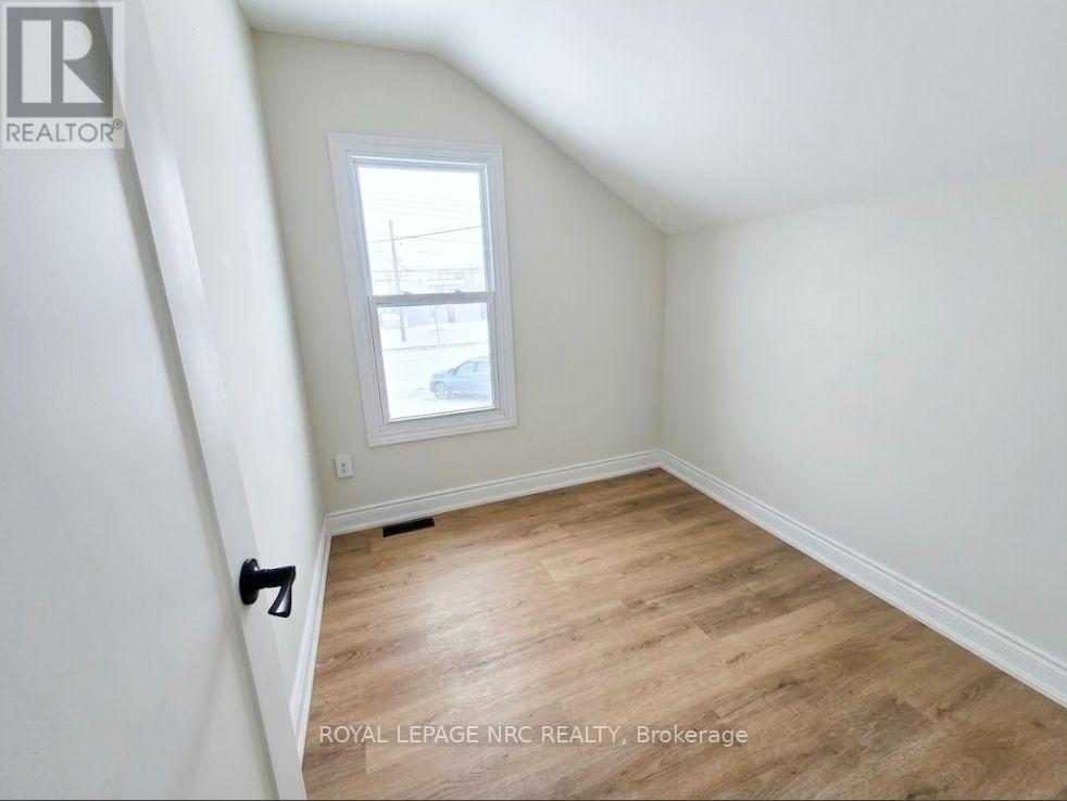 UNIT 2 - 129 DURHAM STREET