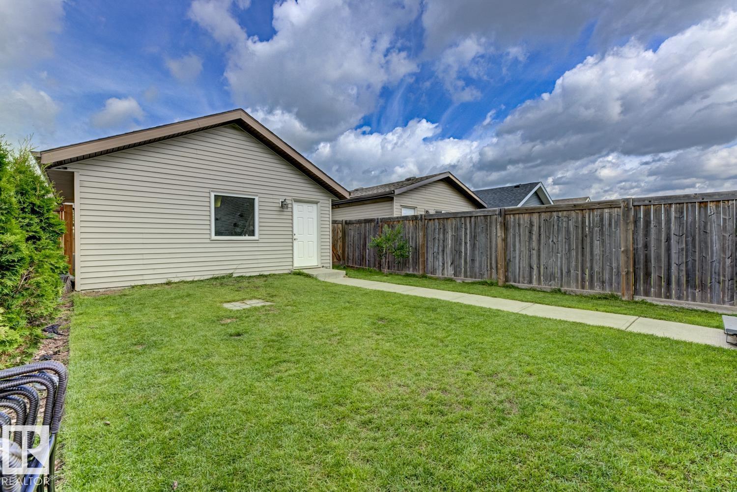 13536 164 AV NW