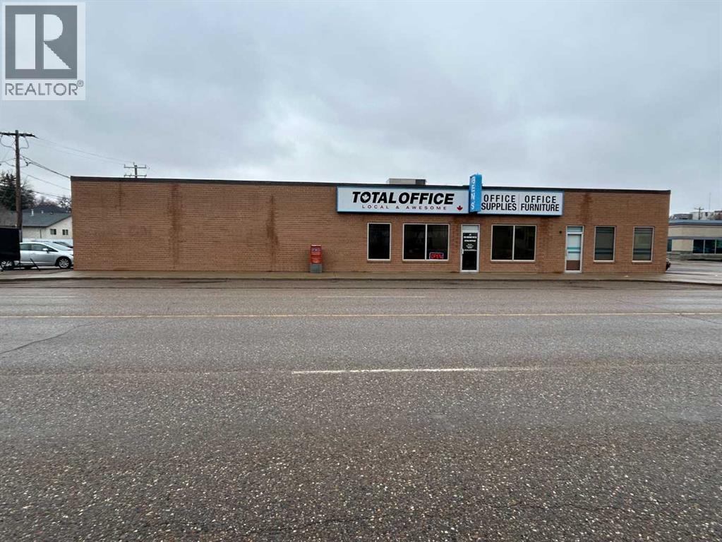 939 KINGSWAY AVENUE SE, MEDICINE HAT, AB T1A 2X6 - Image 956953034.jpeg?d=l