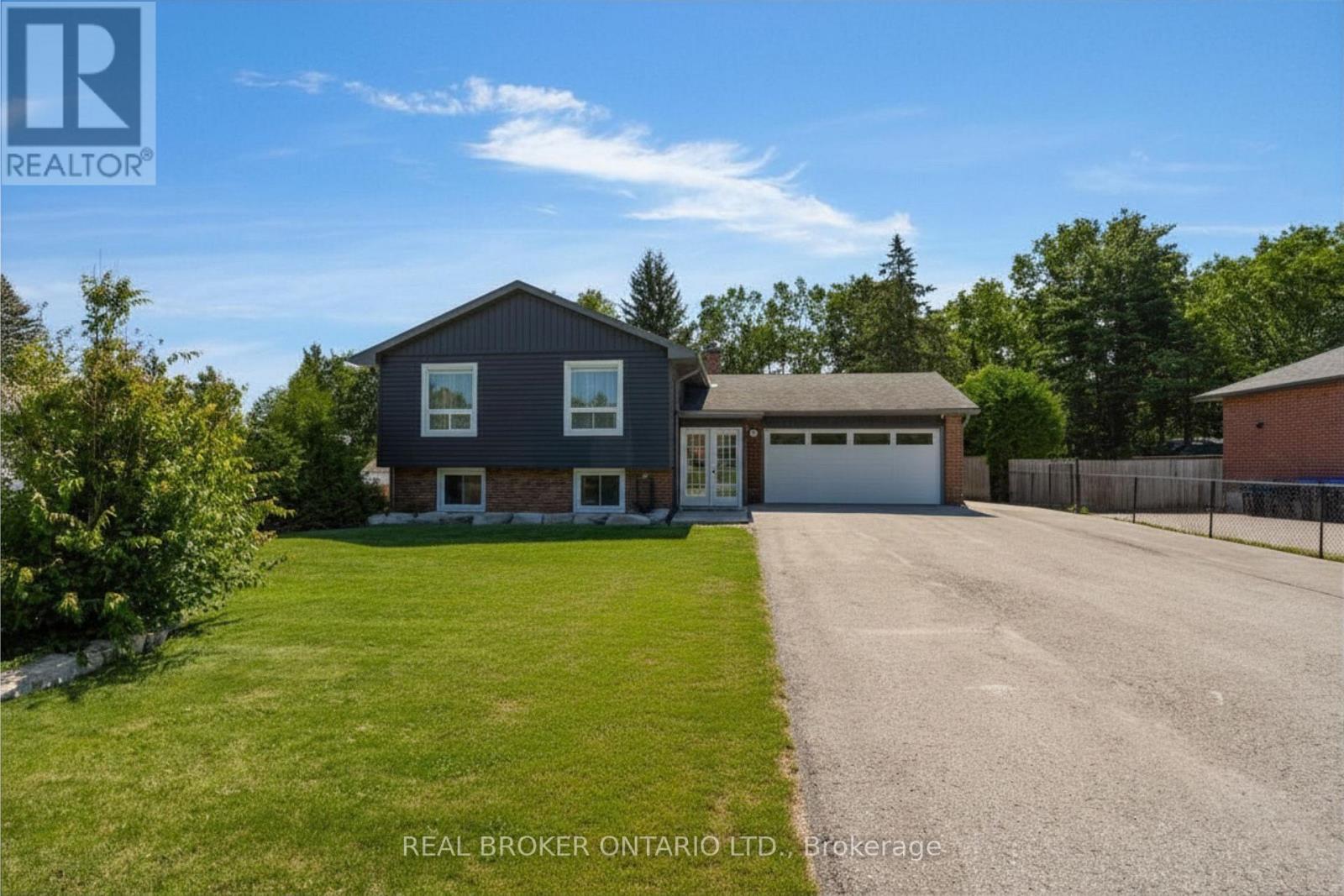 975 SUNNIDALE ROAD