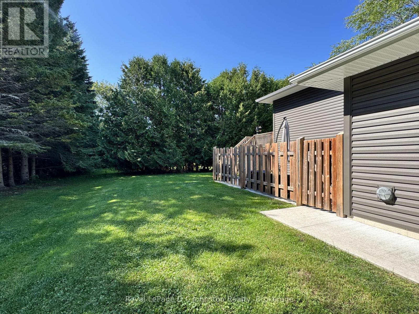 2 - 365 SPENCE STREET