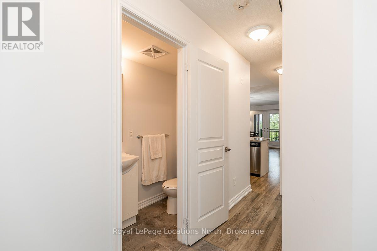 205 - 4 ANCHORAGE CRESCENT
