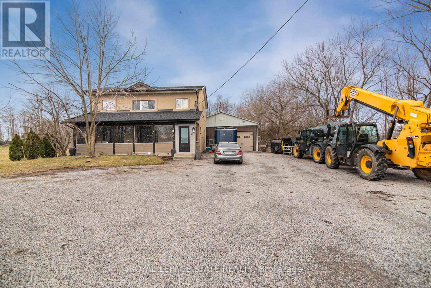 443 ELEVENTH ROAD E