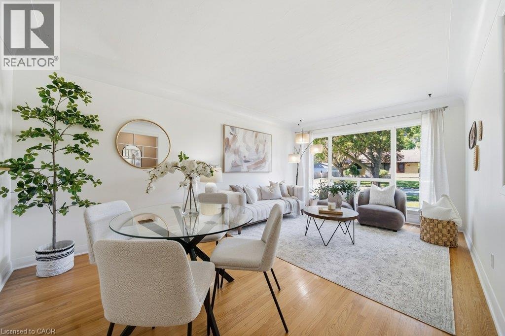 18 MAYWOOD Road