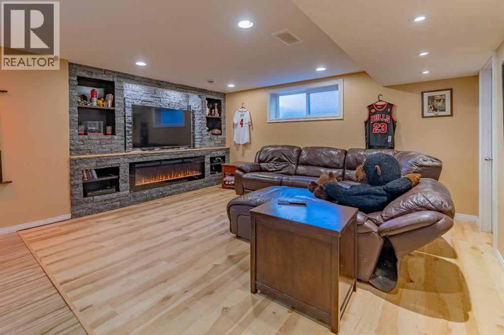 142 West Pointe Circle
