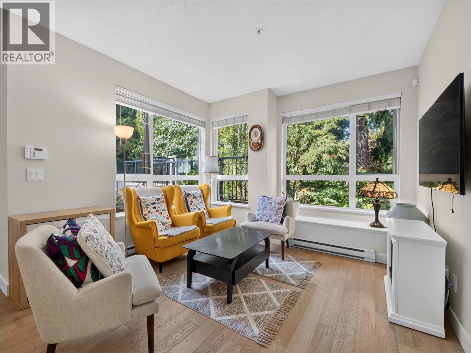 3 3201 NEOL DRIVE