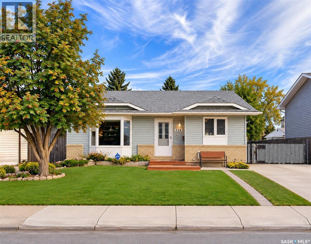 238 SHERRY CRESCENT, SASKATOON, SK S7M 5R5 - Image 1312803048.jpeg?d=l