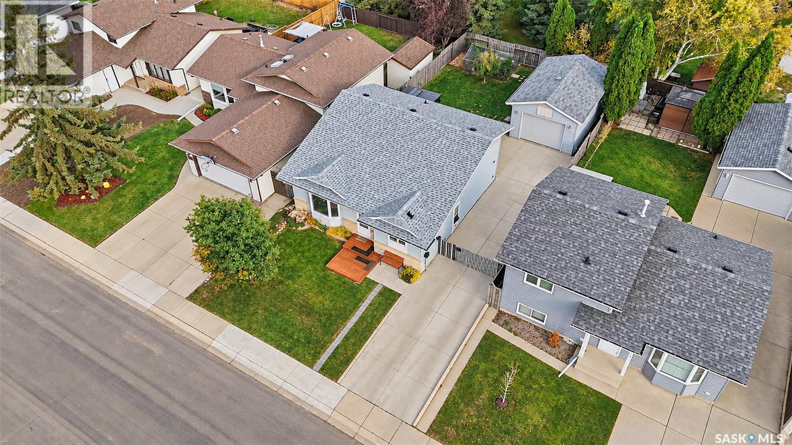238 SHERRY CRESCENT