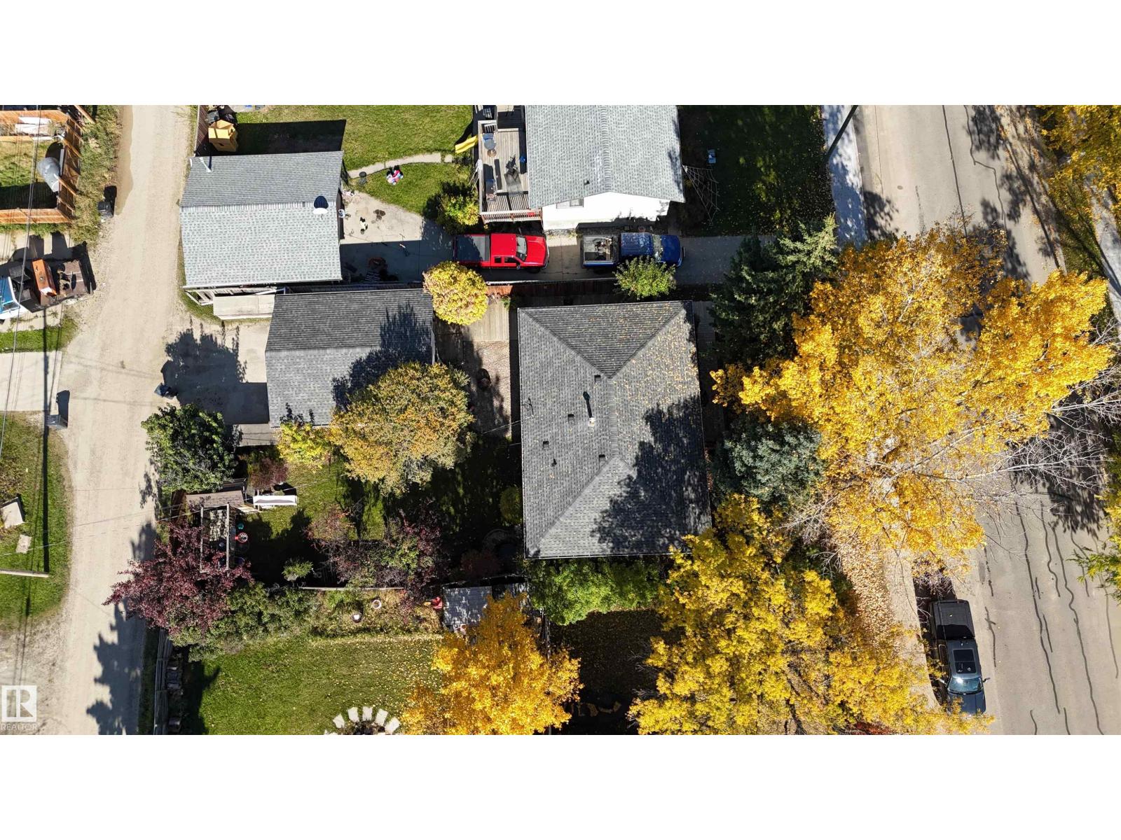 4738 49 ST