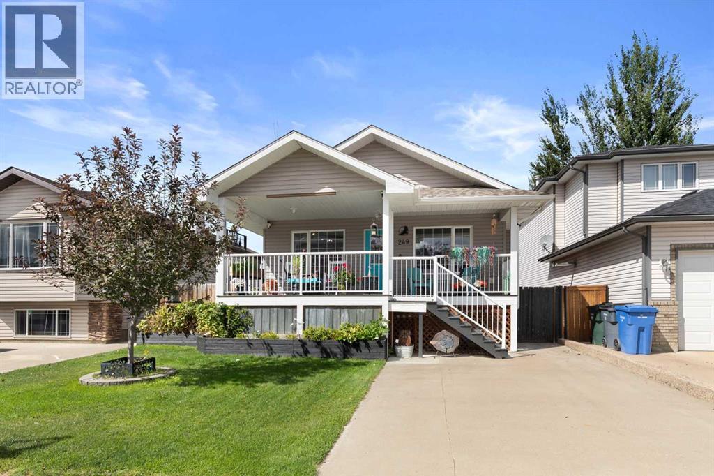 249 SOMERSET WAY SE, MEDICINE HAT, AB T1B 0B6 - Image 1190195723.jpeg?d=l