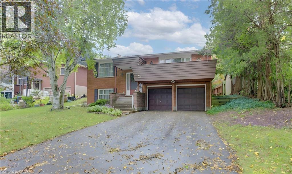 350 COLERIDGE Place