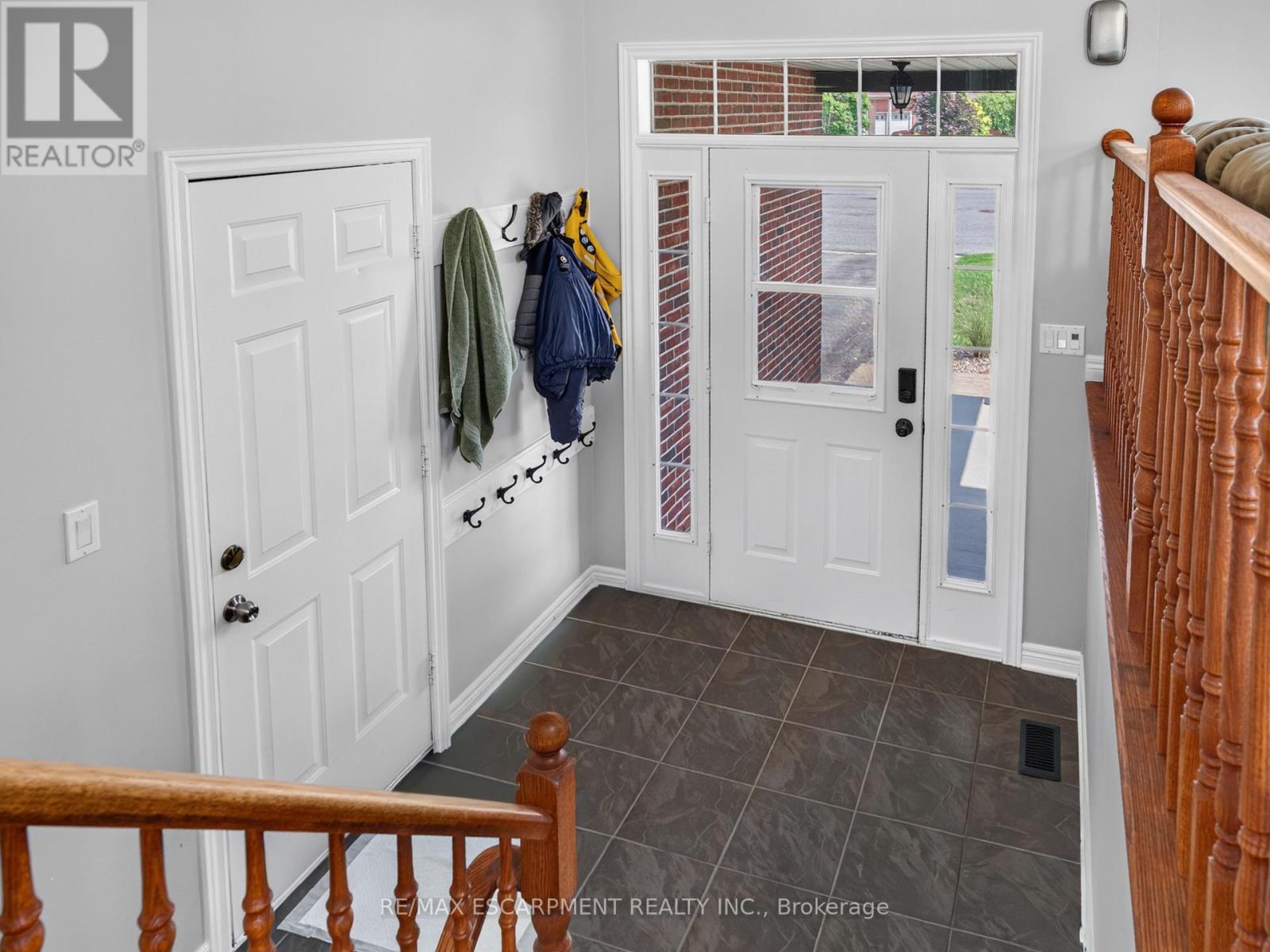 86 GOLDEN ACRES DRIVE