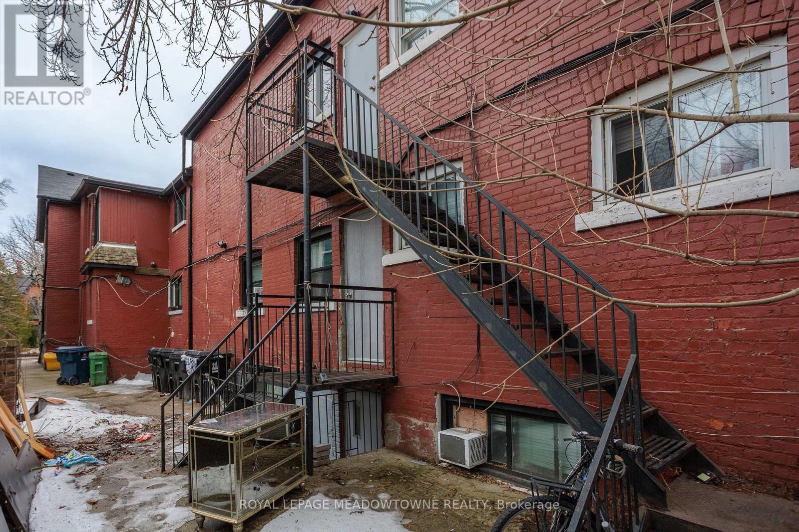 70 MELBOURNE AVENUE