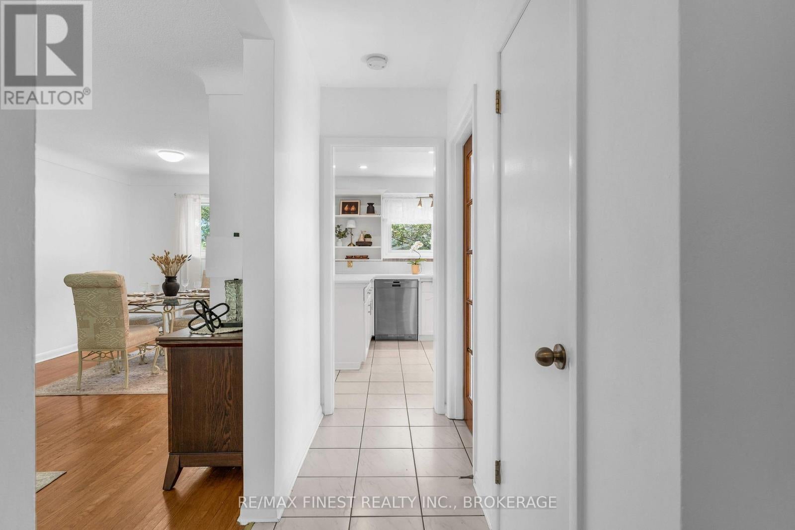 330 MEADOWCREST ROAD