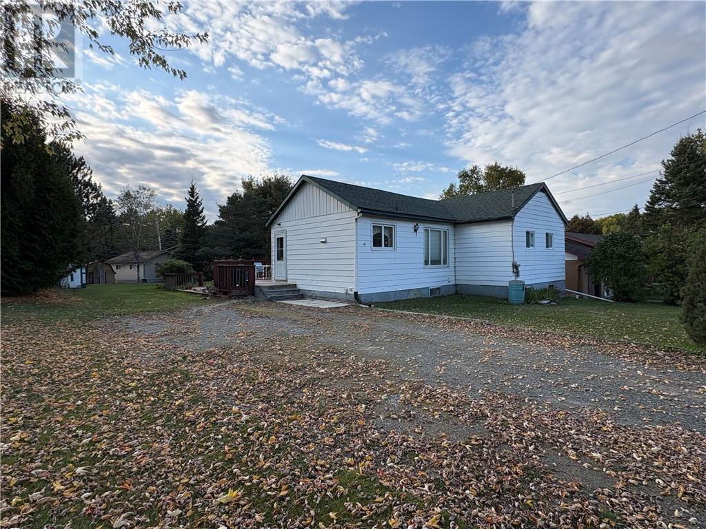 16 KATHLEEN STREET, NAUGHTON, ON P0M 2M0 - Image 1928023972.jpeg?d=l