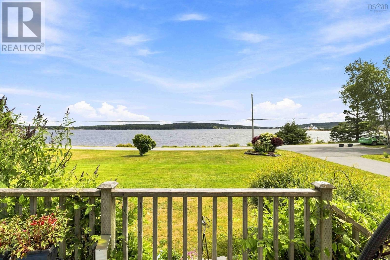 78 Fort Point Road - Photo 4