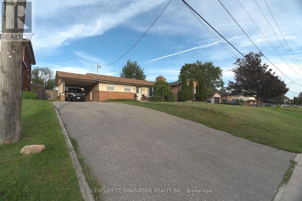89 THICKSON ROAD S, WHITBY (BLUE GRASS MEADOWS), ON L1N 2C7 - Image 1421411100.jpeg?d=l