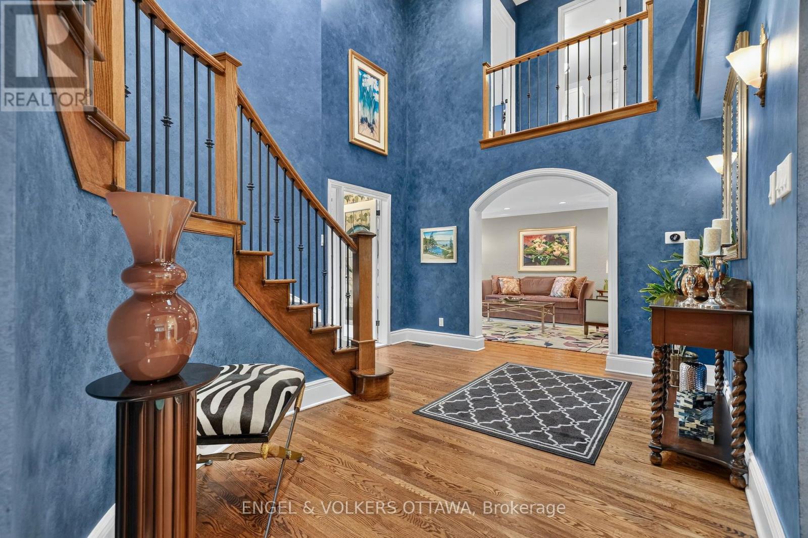13 LYNHURST AVENUE