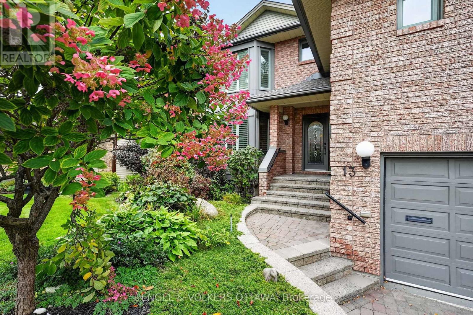 13 LYNHURST AVENUE