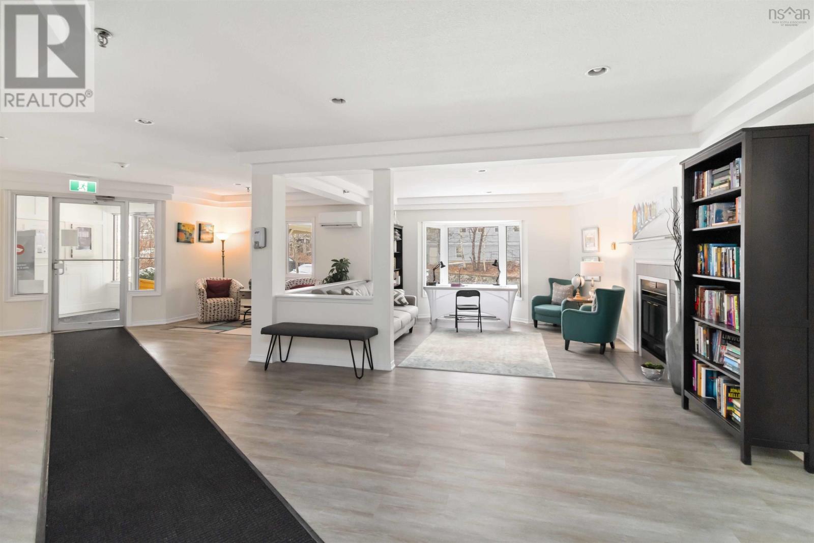 104 12 Spinnaker Drive - Photo 3
