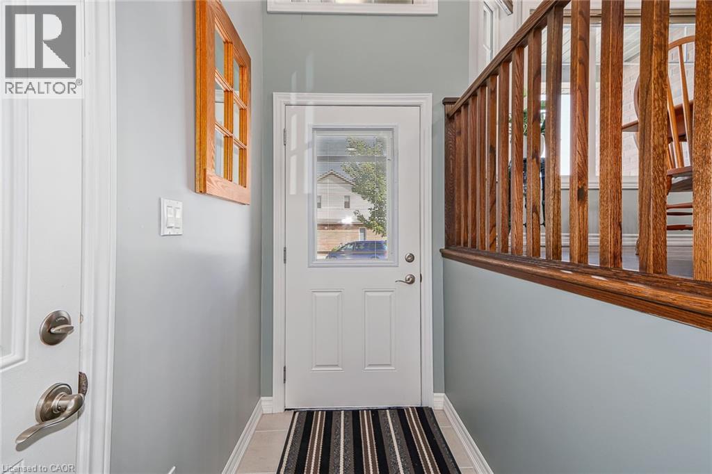 39 RUSSETT Drive