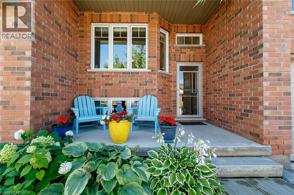 39 RUSSETT Drive