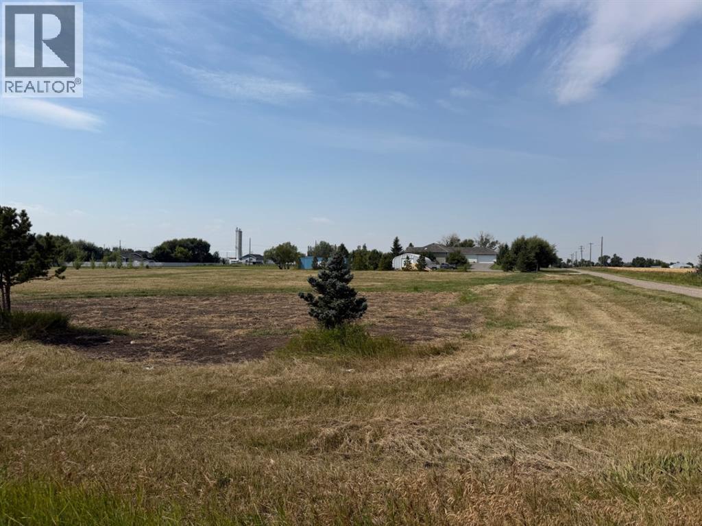 Lot 8 2 Avenue NW
