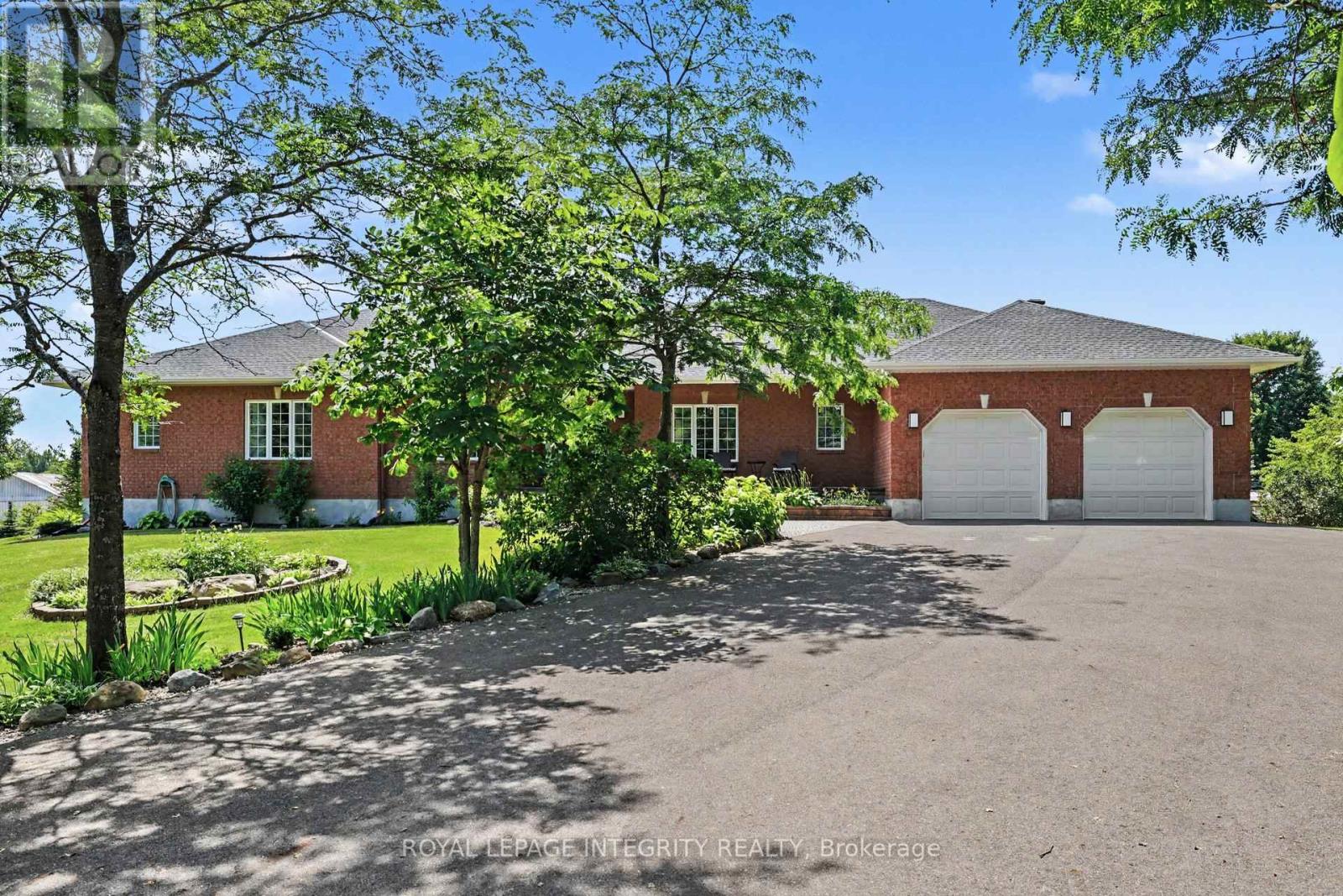 2602 MANOTICK STATION ROAD