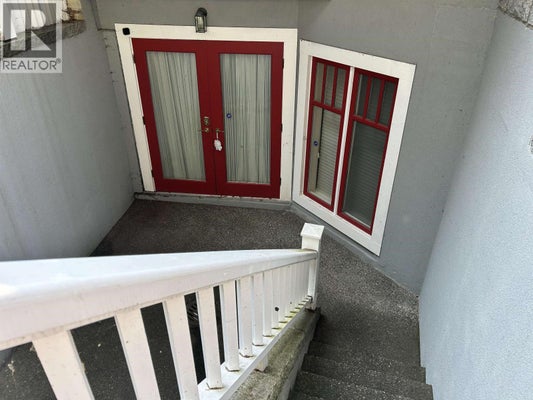 19Xx Matthew Avenue, Vancouver, BC 2