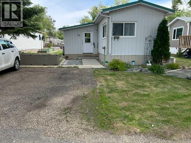 56 GREENBROOK VILLAGE, BROOKS, AB T1R 0R7 - Image 4162122776.jpeg?d=l