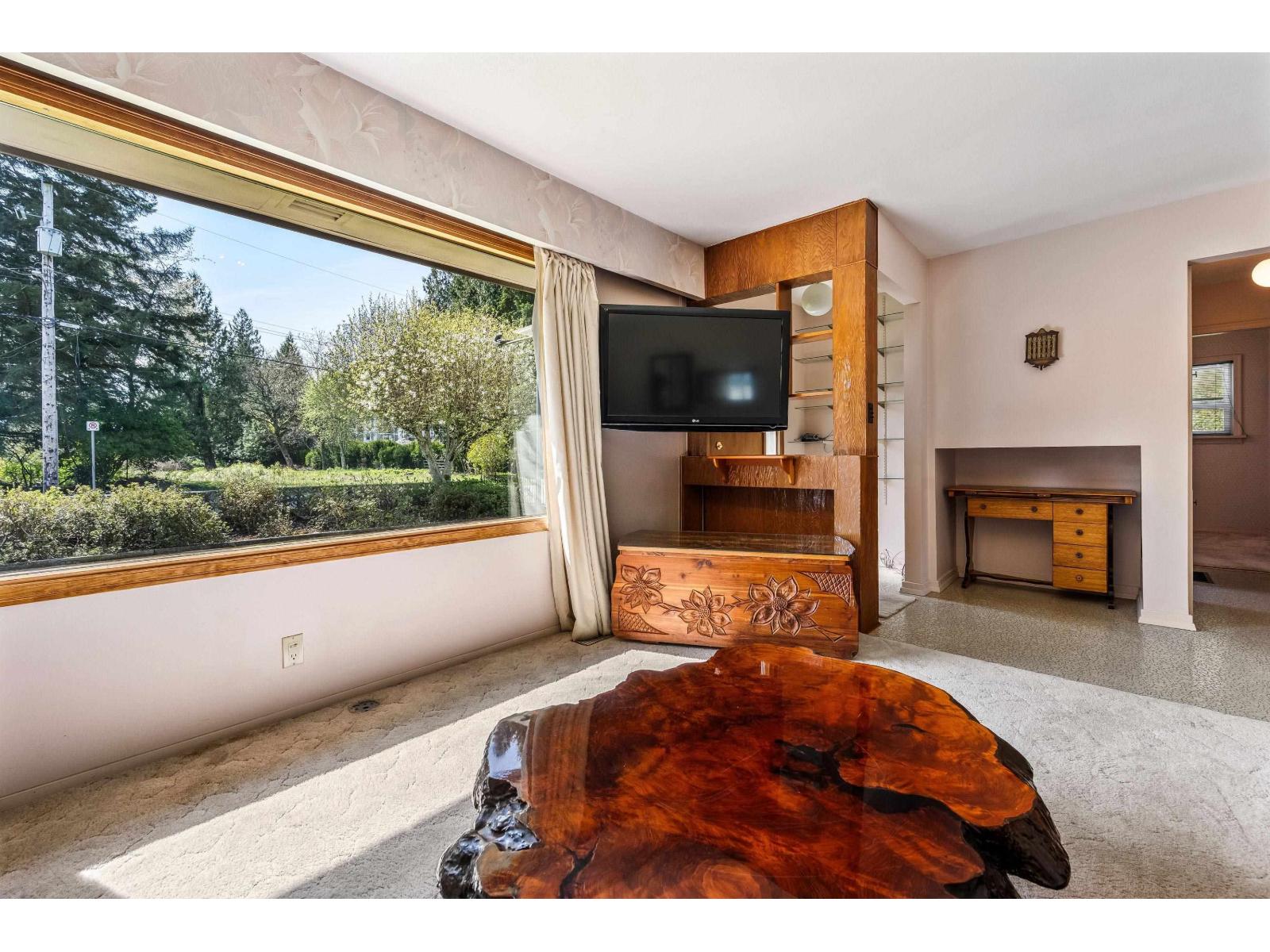 455 PINE AVENUE, Harrison Hot Springs