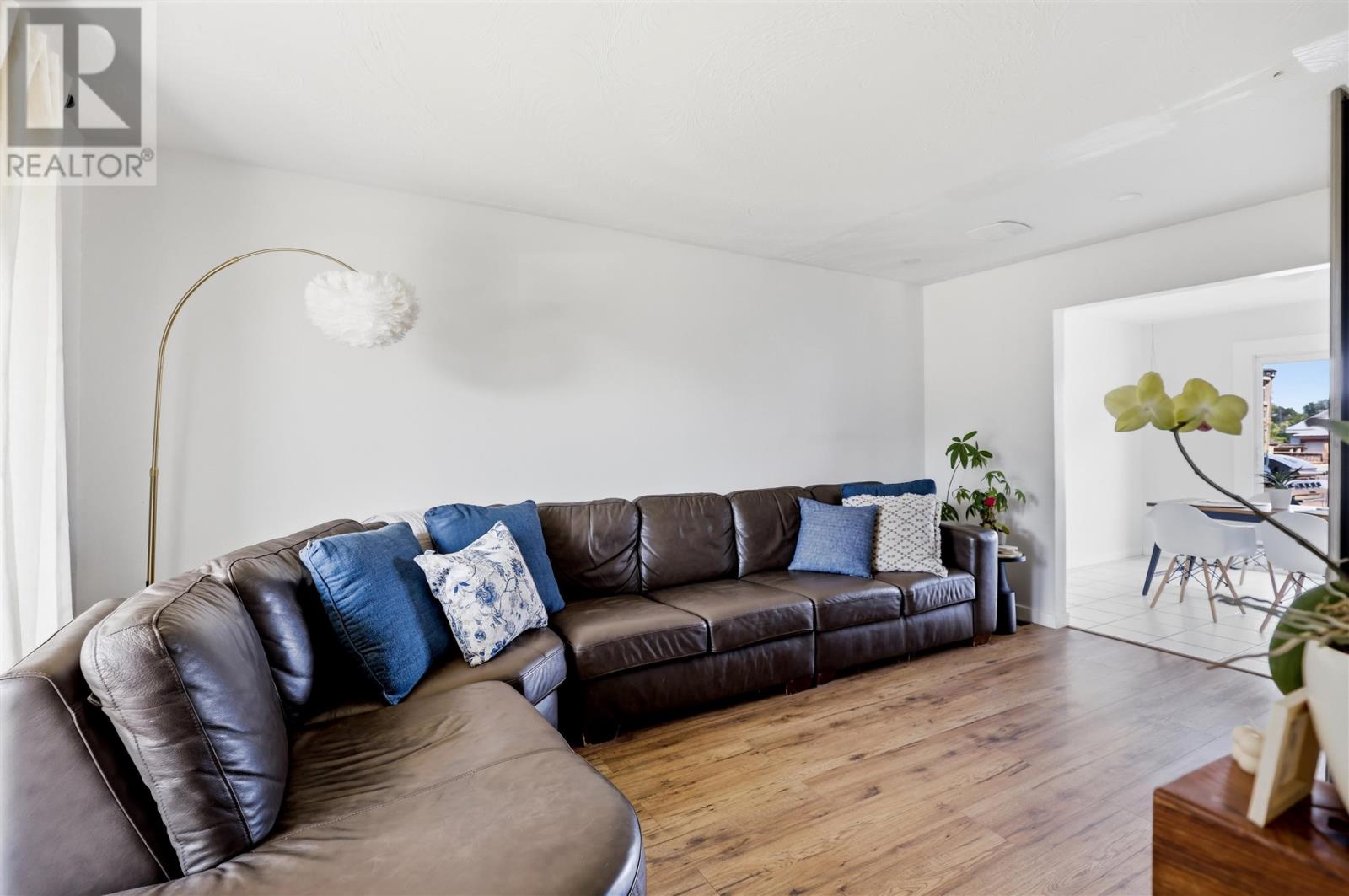 150A McFadden AVE - Photo 2