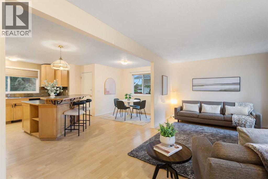 112 Silverthorn Road NW