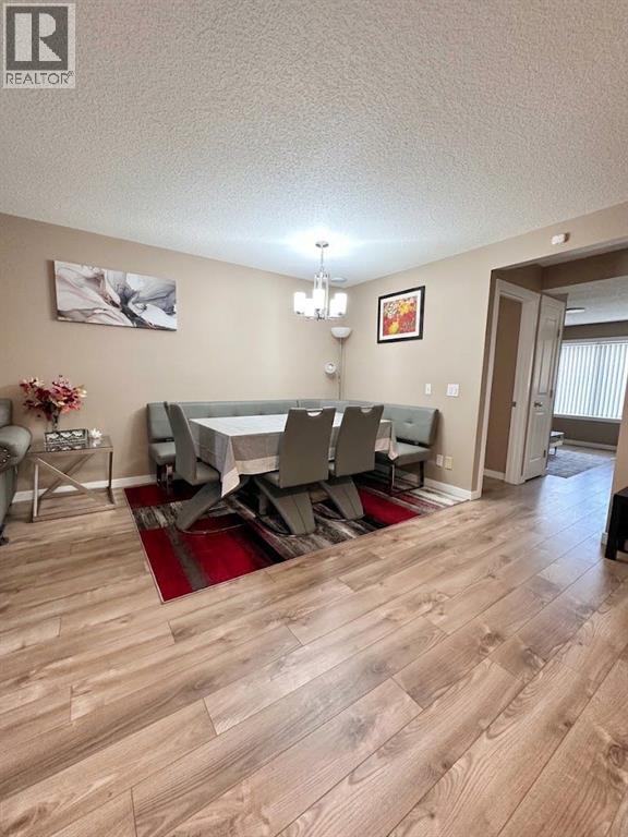 99 Tararidge Close NE