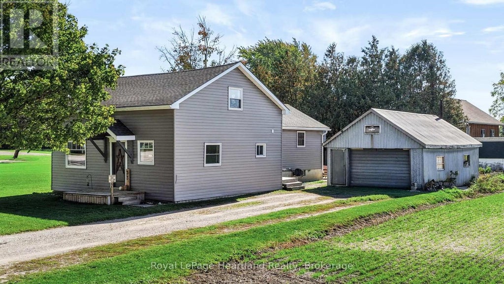 33 MILL ROAD, BLUEWATER (STANLEY), ON N0M 1J0 - Image 2843975677.jpeg?d=l