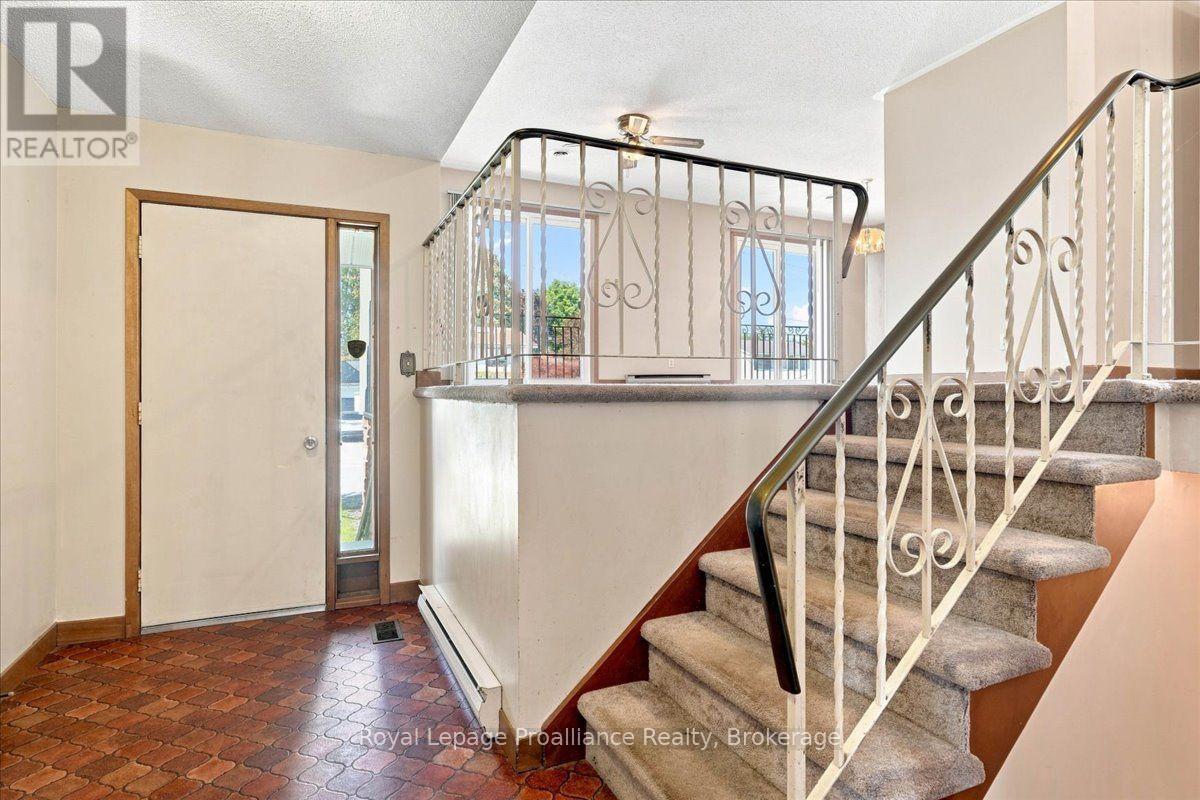 28 KENSINGTON CRESCENT