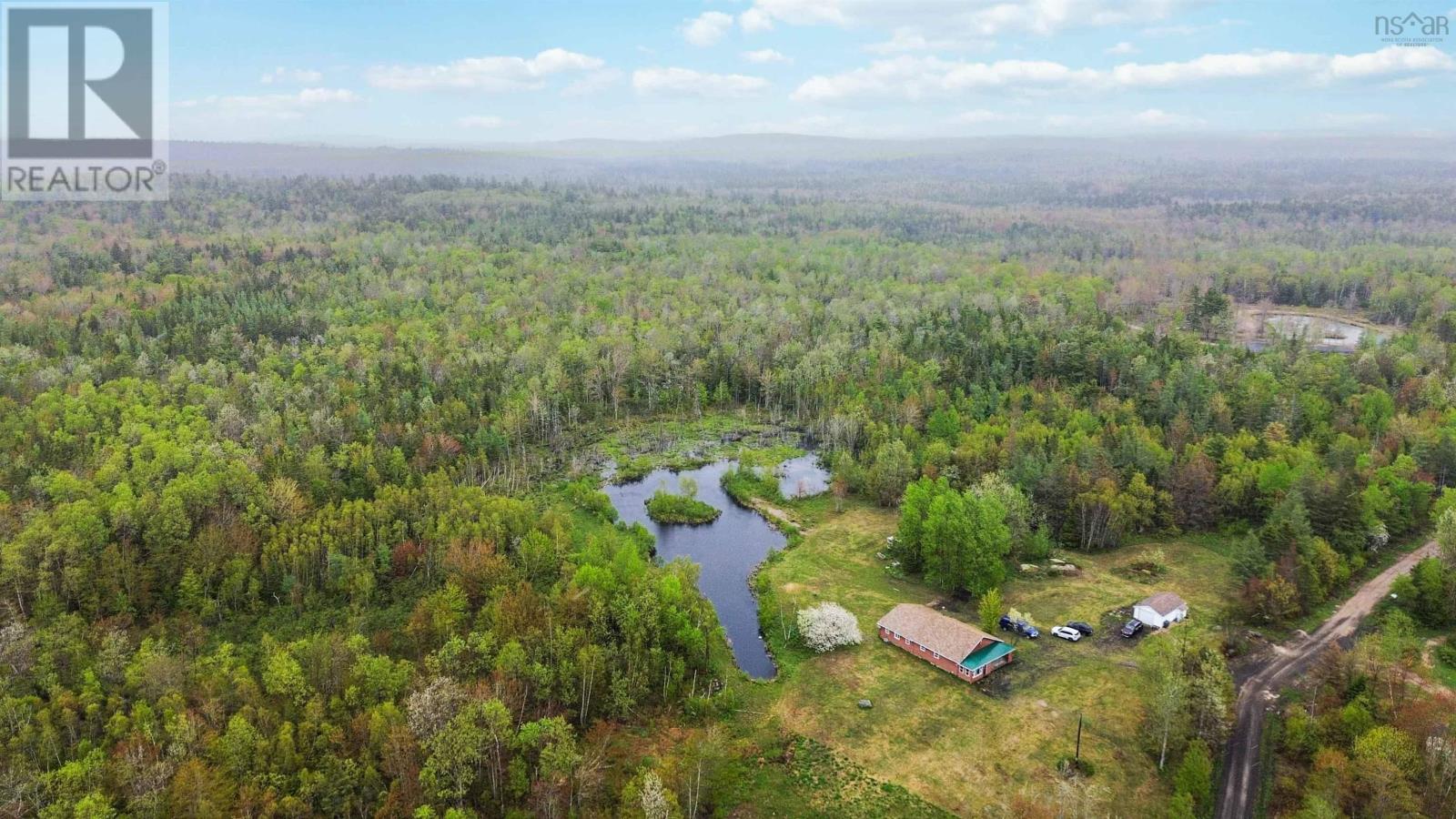 4272 Thorne Road - Photo 2