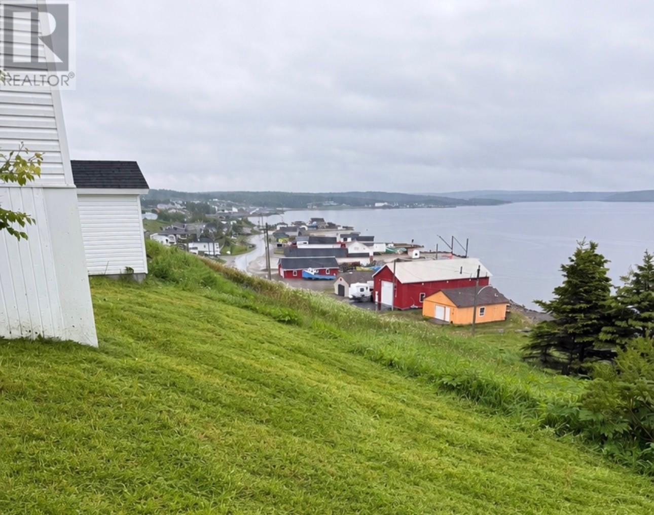 1 Hillside Avenue